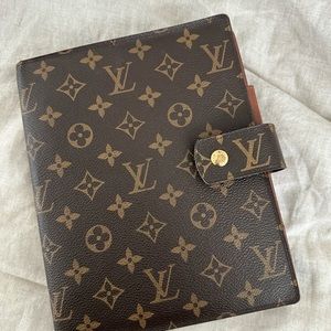 Authentic Louis Vuitton agenda GM